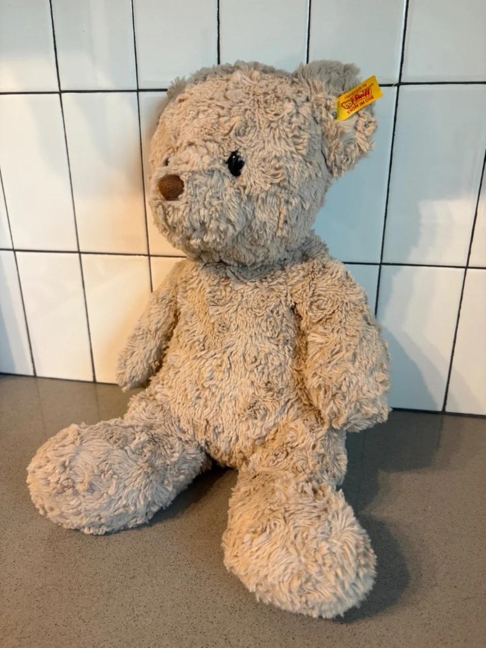 Steiff “Honey” teddy bear - like new